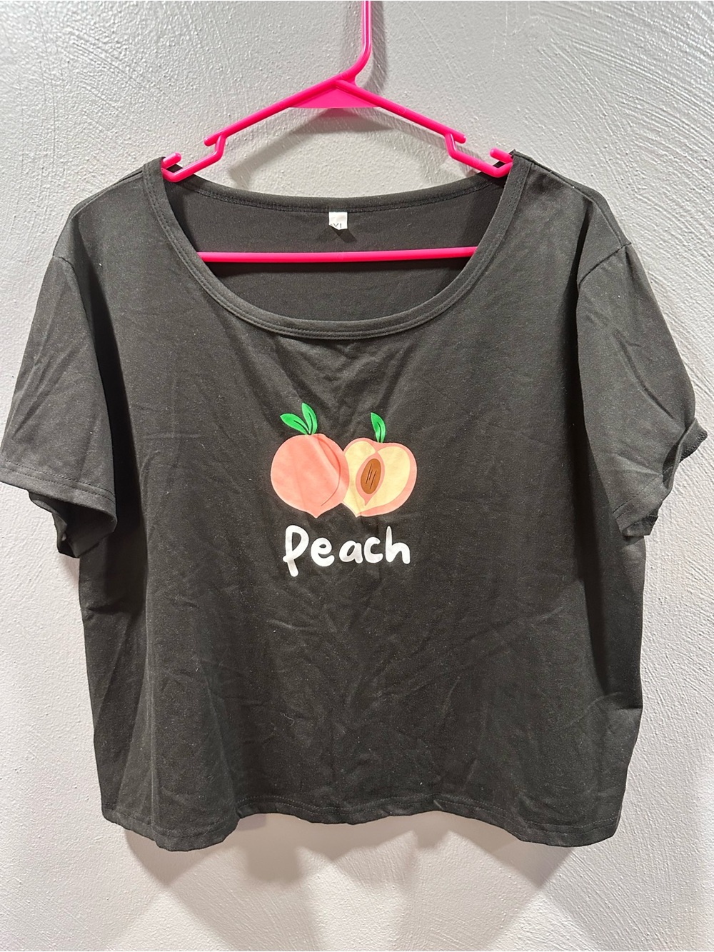 SHEIN Black Crop Tee with Peach Graphic